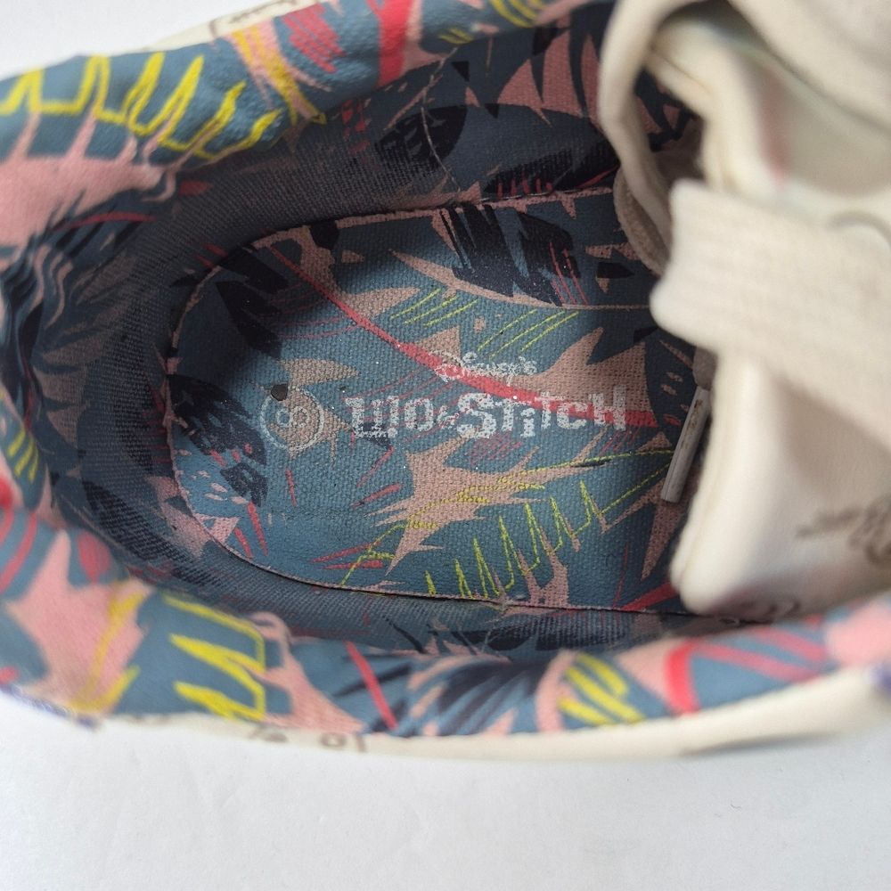 Disney Lilo & Stitch "Ohana" Graphic Low Top Court Sneakers With Charms Size 8.. - Picture 2 of 11